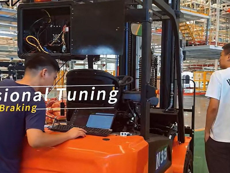 Unmanned forklift