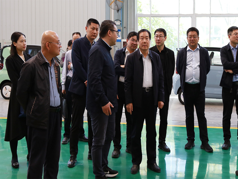 Linzi District Political Consultative Conference delegation visited our company for research and guidance